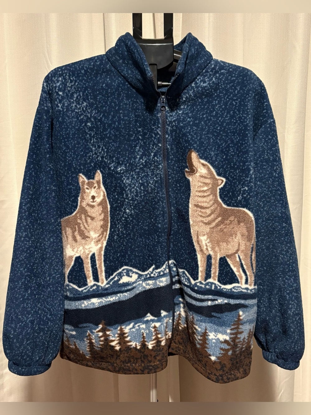 VTG Collections Etc Wolf Fleece Jacket